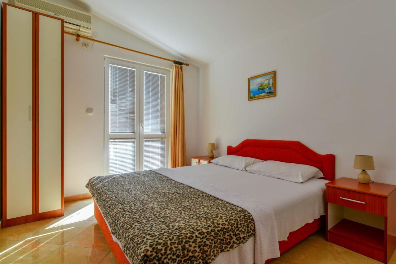 And Oregon Guest house Budva