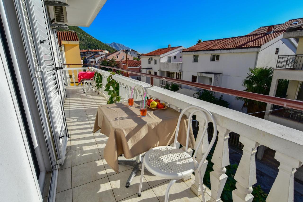 And Oregon Gasthof Budva