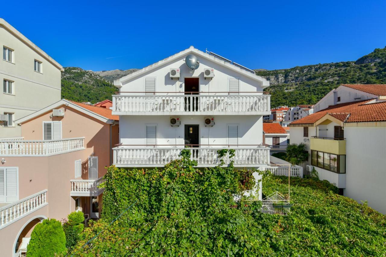 And Oregon Budva